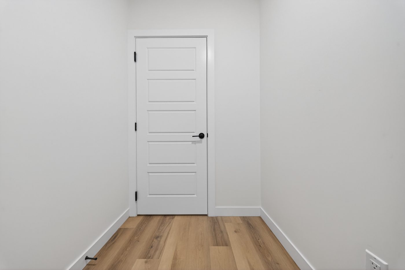 Secondary suite exterior entrance