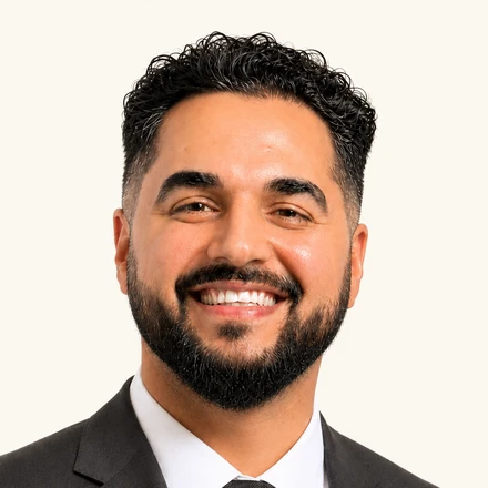 Kunal Sarhadi, Real Estate Broker